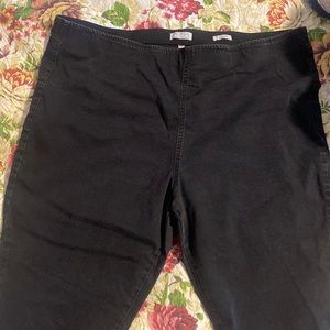 Black stretchy ankle length jeans